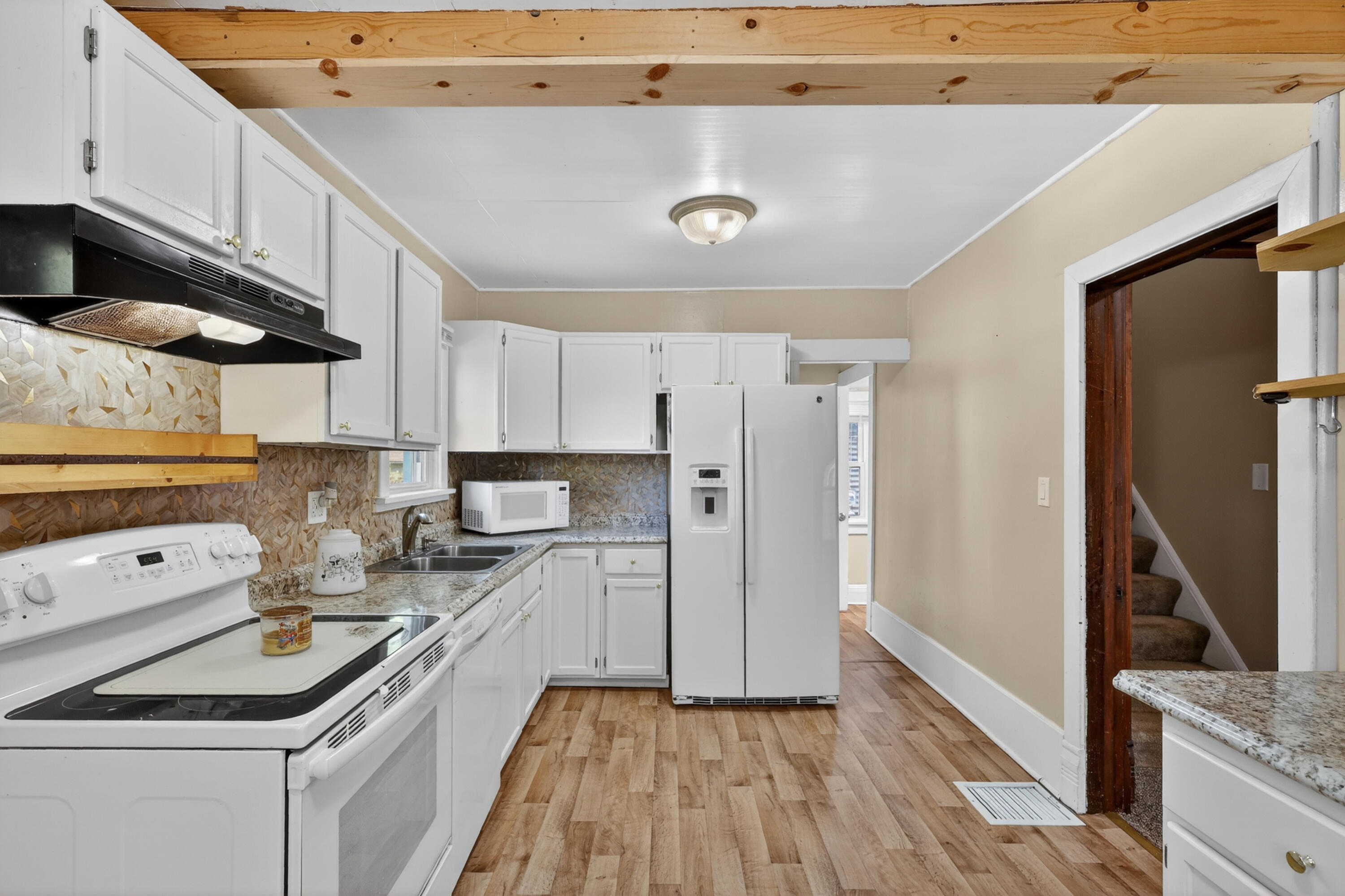 508 Maple Street Three Rivers, MI 49093 - Photo 11 of 42 13-508-Maple-St-Three-Rivers-MI-49093-Wi