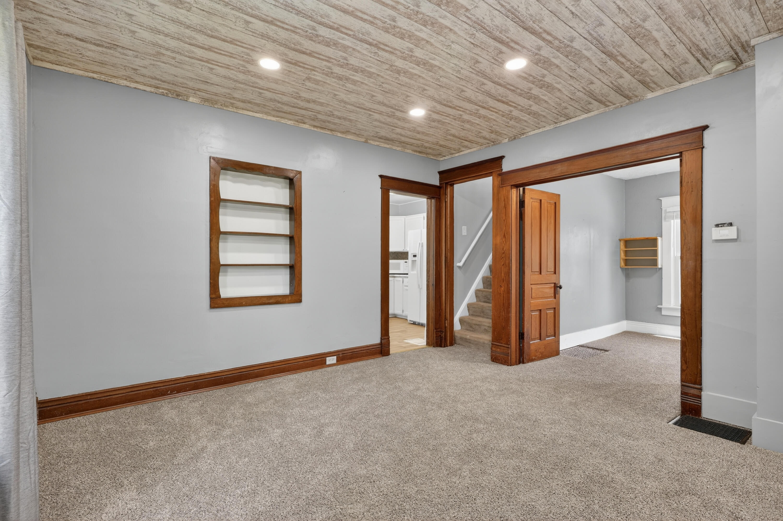 508 Maple Street Three Rivers, MI 49093 - Photo 7 of 42 09-508-Maple-St-Three-Rivers-MI-49093-Wi