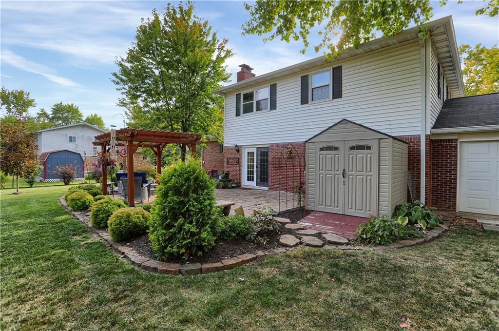 8117 Lieber Road Indianapolis, IN 46260 - Photo 33 of 34 Gallery Image 33