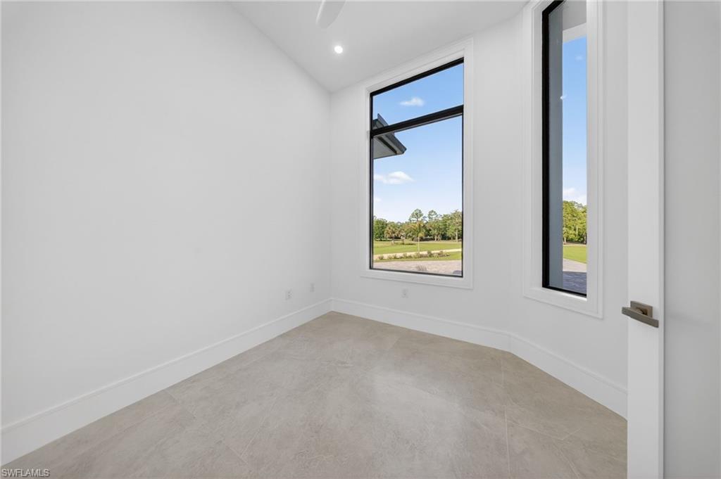 522 17th Street Southwest Naples, FL 34117 - Photo 29 of 50 Gallery Image 29