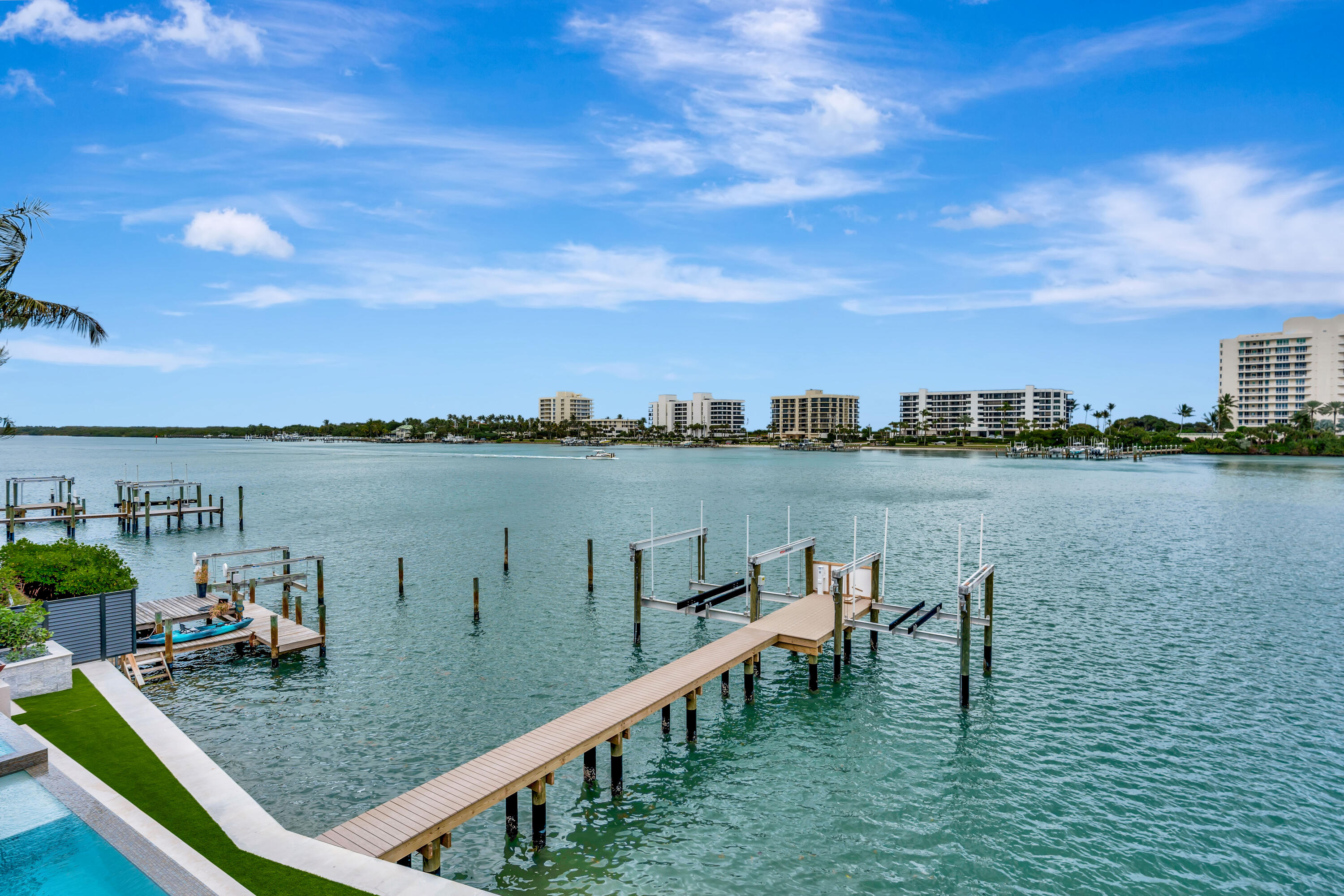 19696 Harbor Road North Jupiter, FL 33469 - Photo 12 of 203 _MLP2788