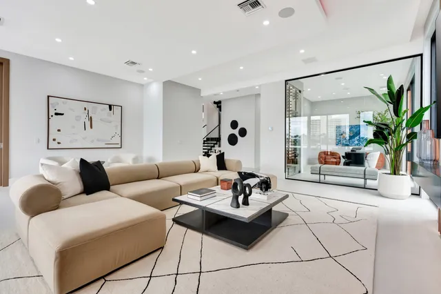 $15,999,000 | 19696 Harbor Road North, Jupiter, FL 33469