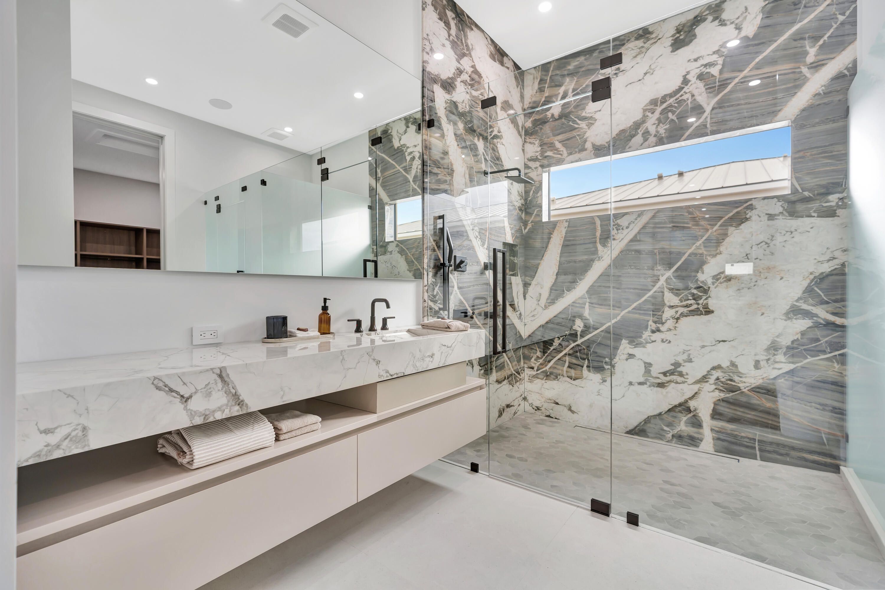 19696 Harbor Road North Jupiter, FL 33469 - Photo 19 of 203 _MLP2636