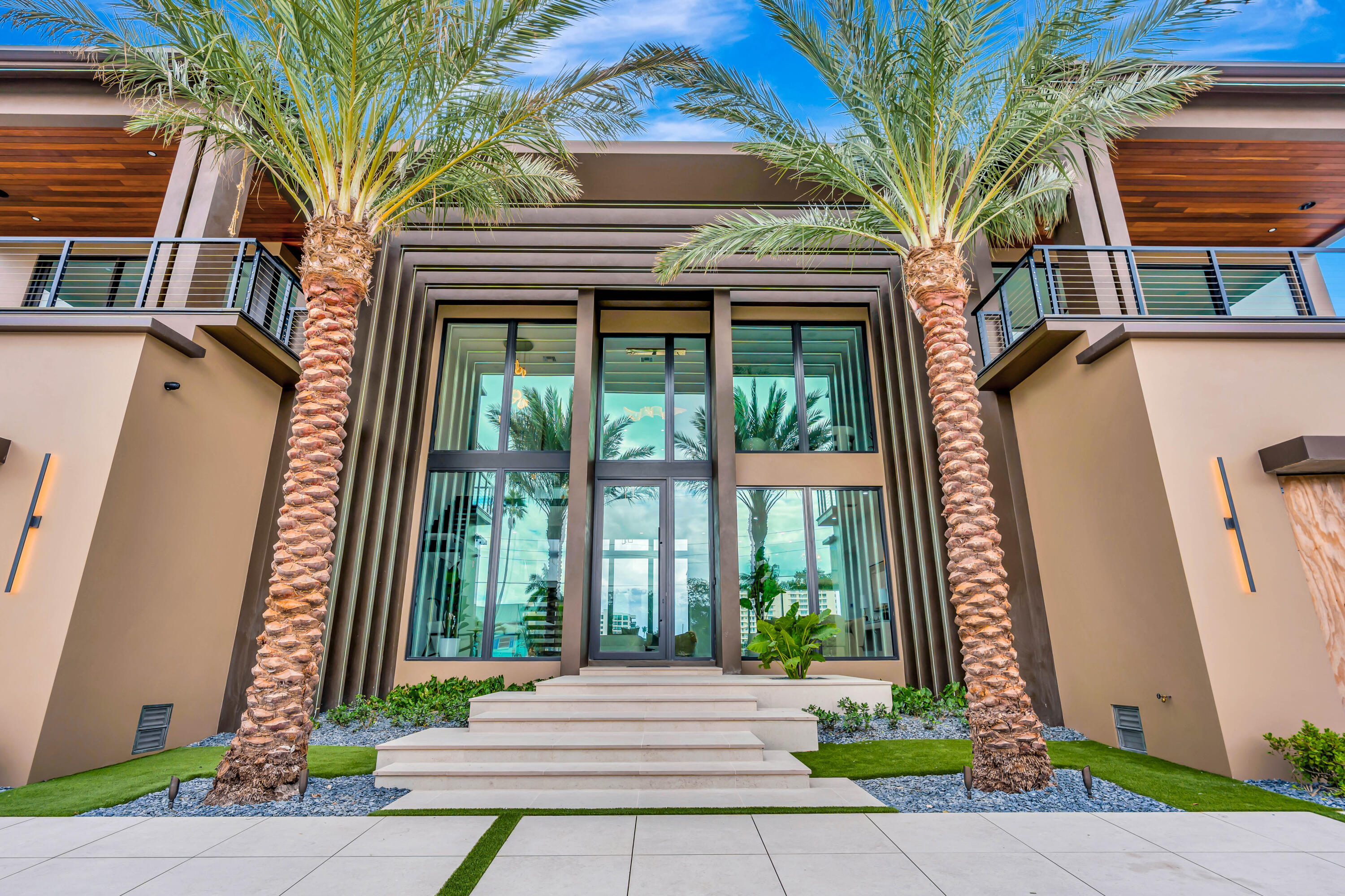 19696 Harbor Road North Jupiter, FL 33469 - Photo 2 of 203 _MLP3442