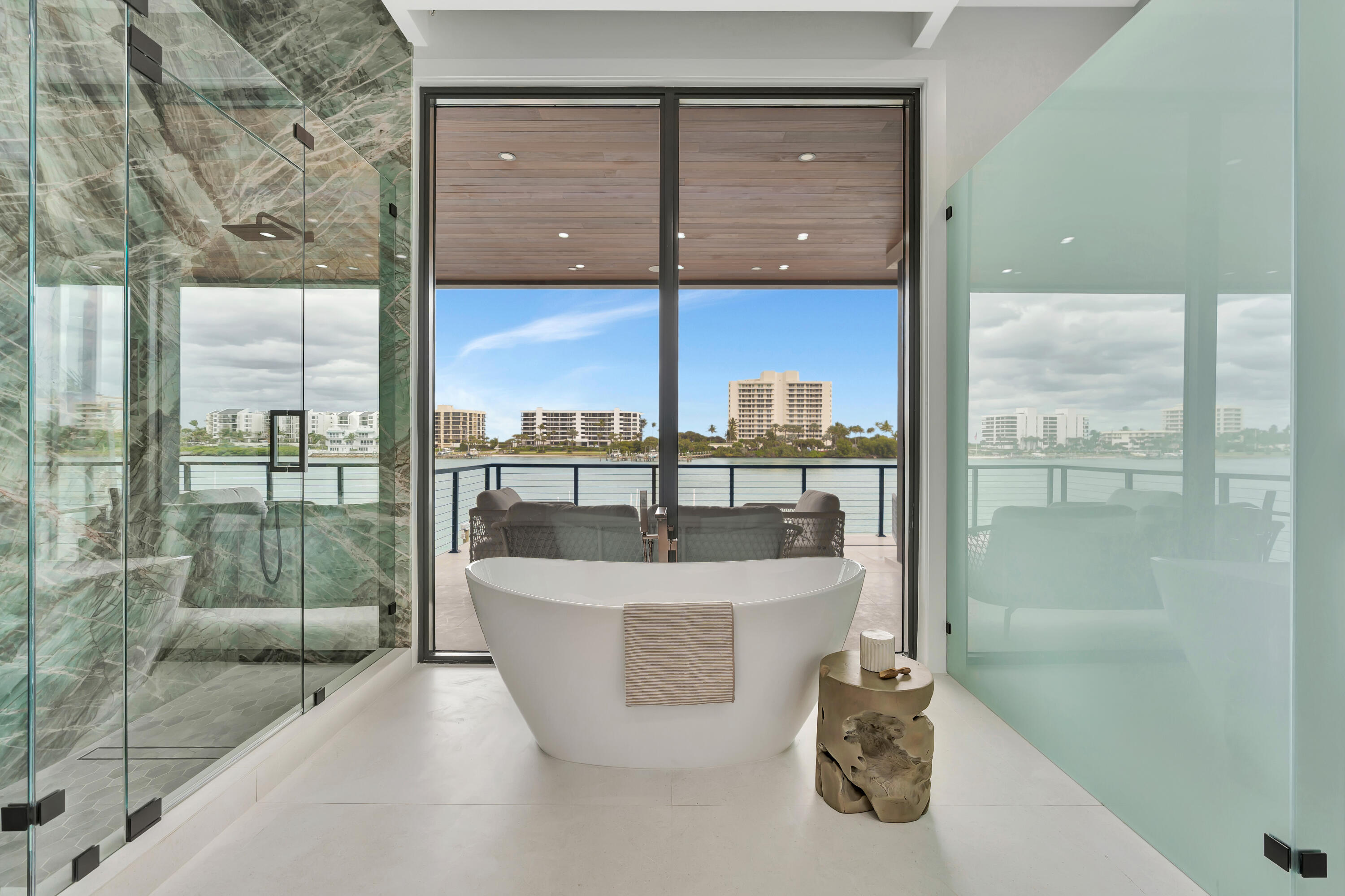 19696 Harbor Road North Jupiter, FL 33469 - Photo 23 of 203 _MLP2681