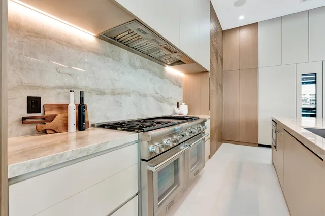 $15,999,000 | 19696 Harbor Road North, Jupiter, FL 33469