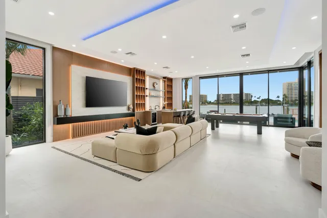 $15,999,000 | 19696 Harbor Road North, Jupiter, FL 33469