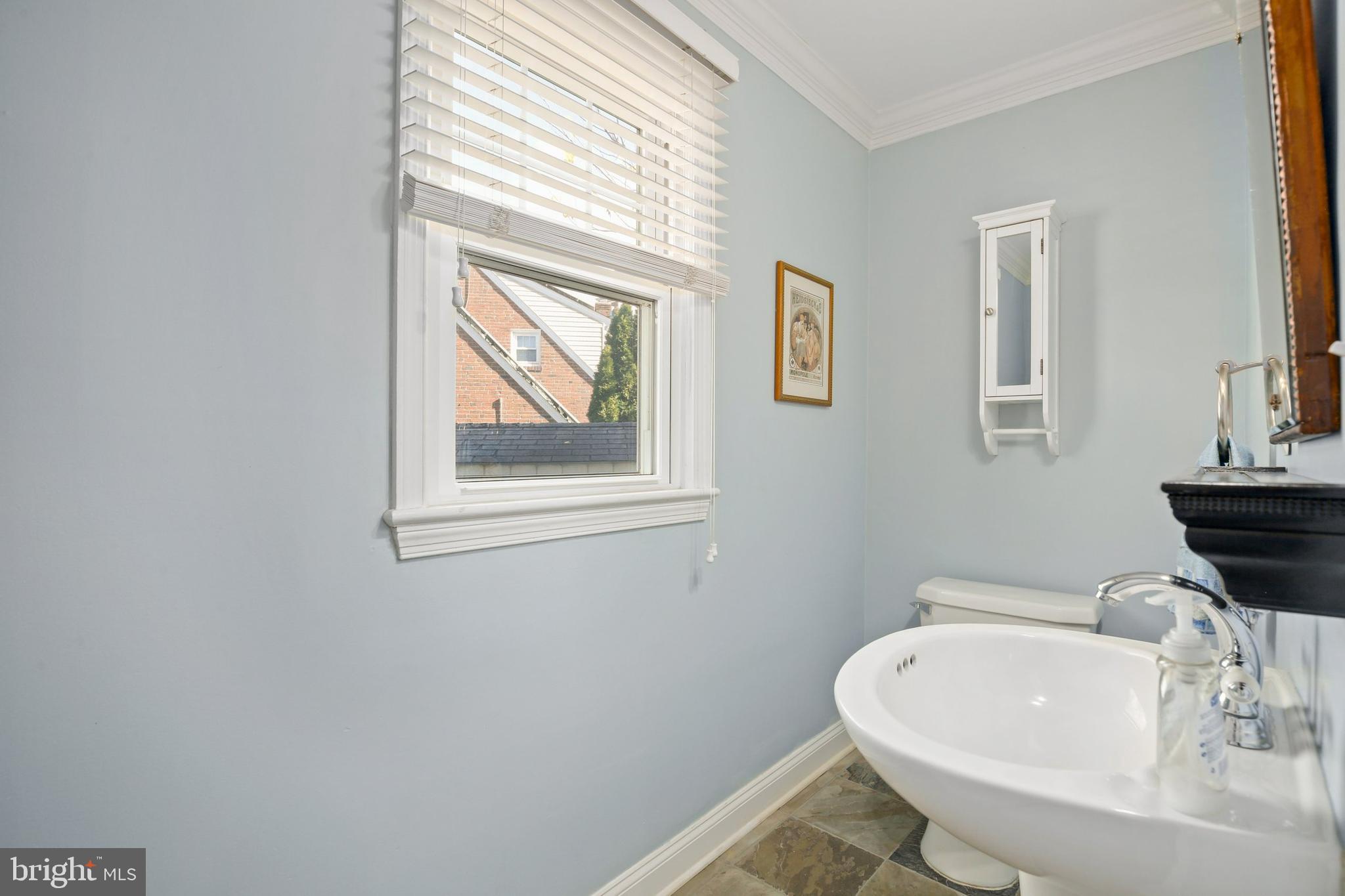 5010 Rugby Avenue Bethesda, MD 20814 - Photo 17 of 71 Gallery Image 17