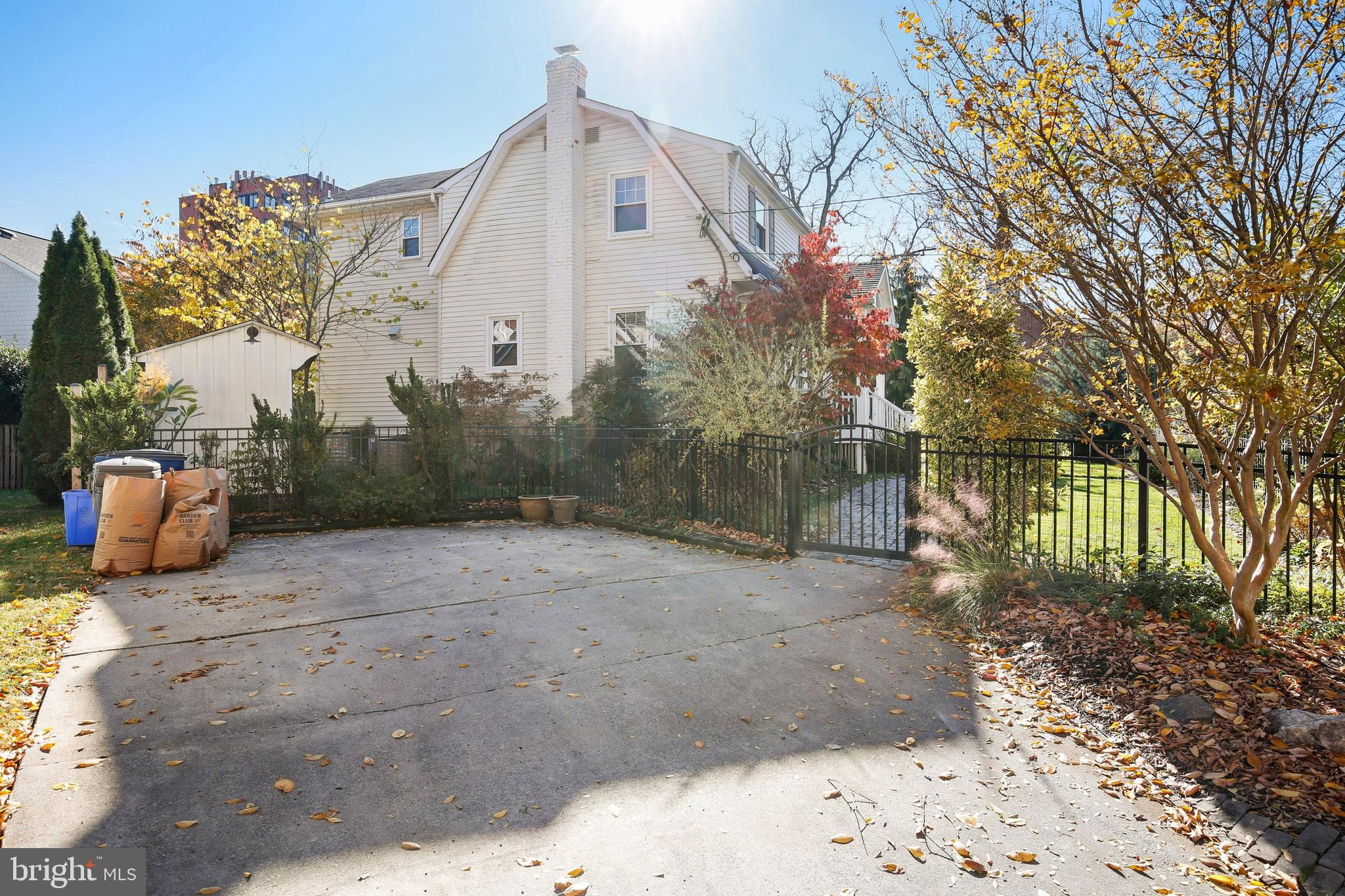 5010 Rugby Avenue Bethesda, MD 20814 - Photo 3 of 71 Gallery Image 3