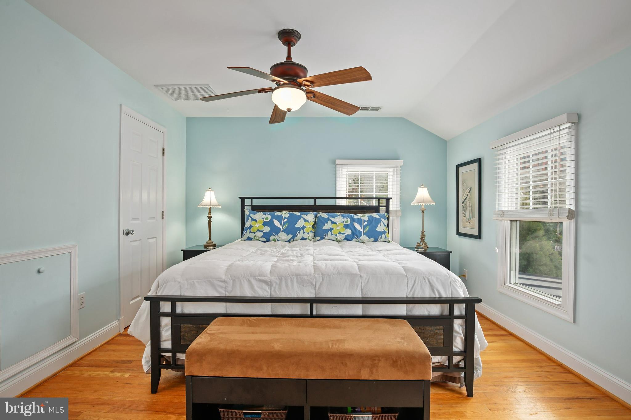 5010 Rugby Avenue Bethesda, MD 20814 - Photo 49 of 71 Gallery Image 49