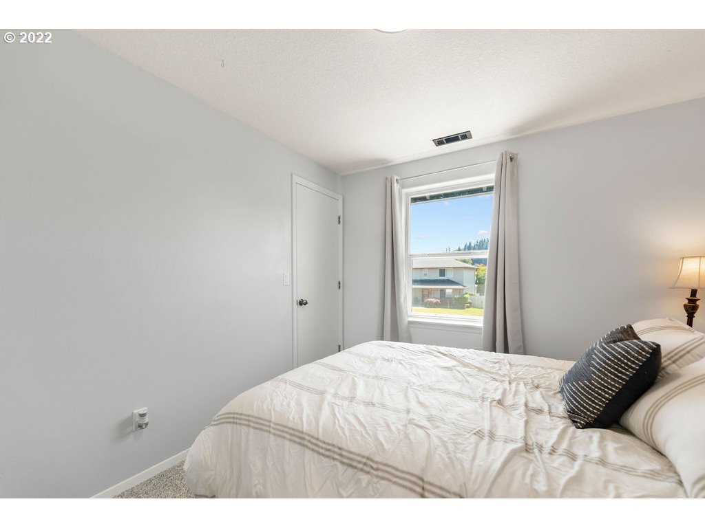 184 Balboa Loop Kelso, WA 98626 - Photo 15 of 32 Gallery Image 15