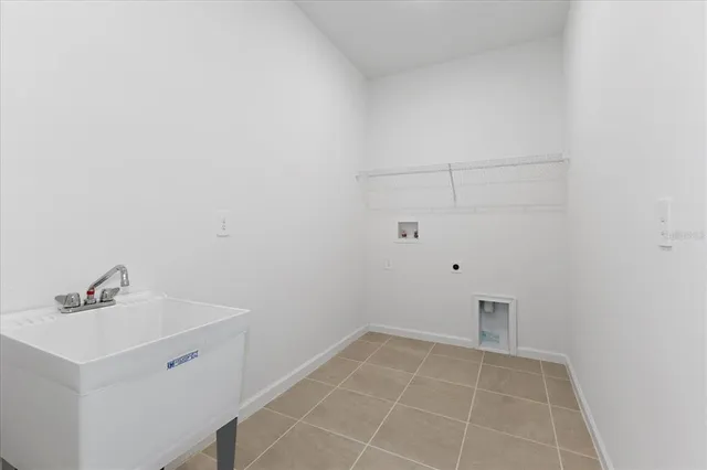 $439,990 | 9572 Vibrant Lane, Venice, FL 34292