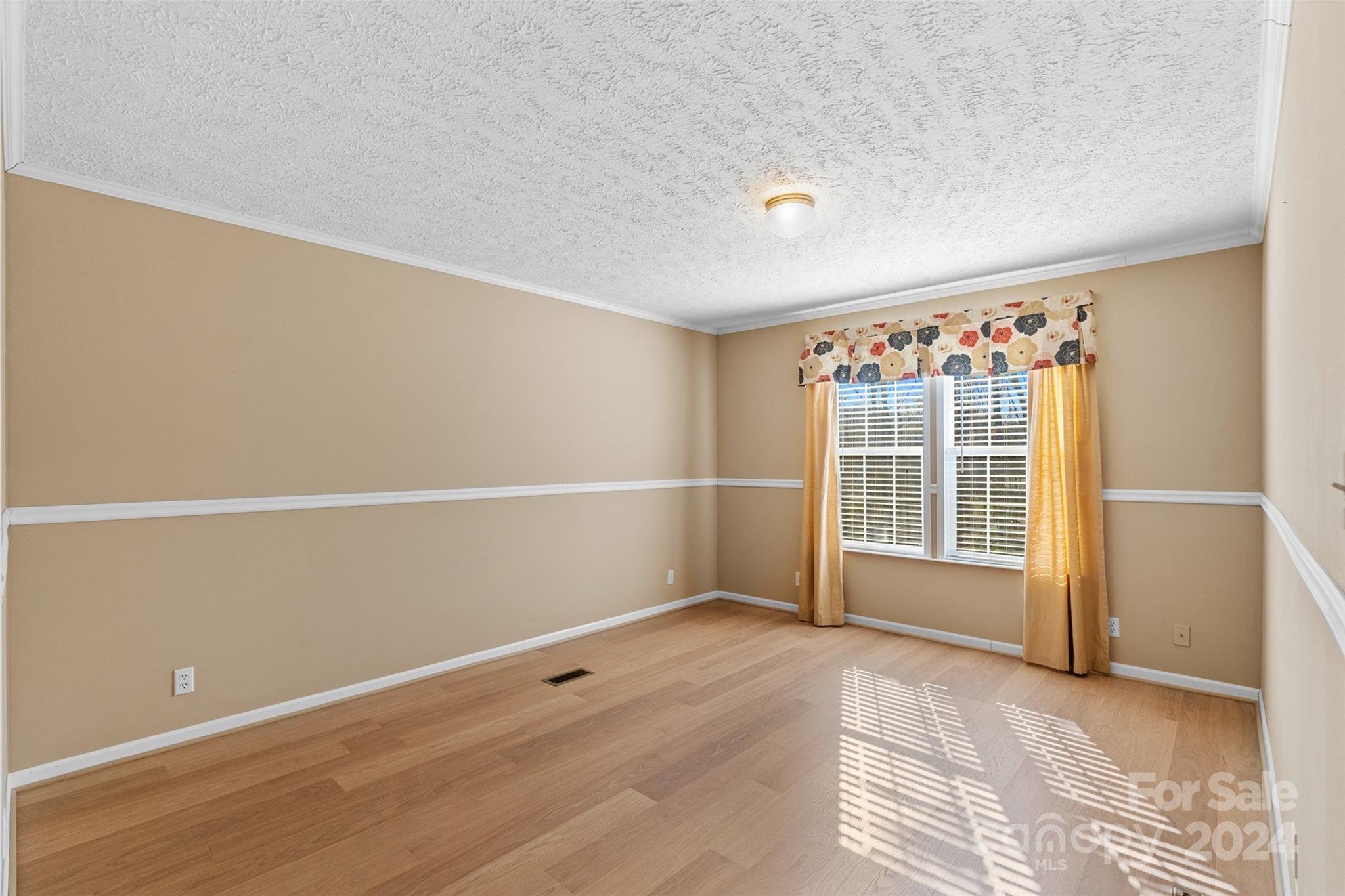 83 Indian Trail Road Candler, NC 28715 - Photo 16 of 30 Gallery Image 16
