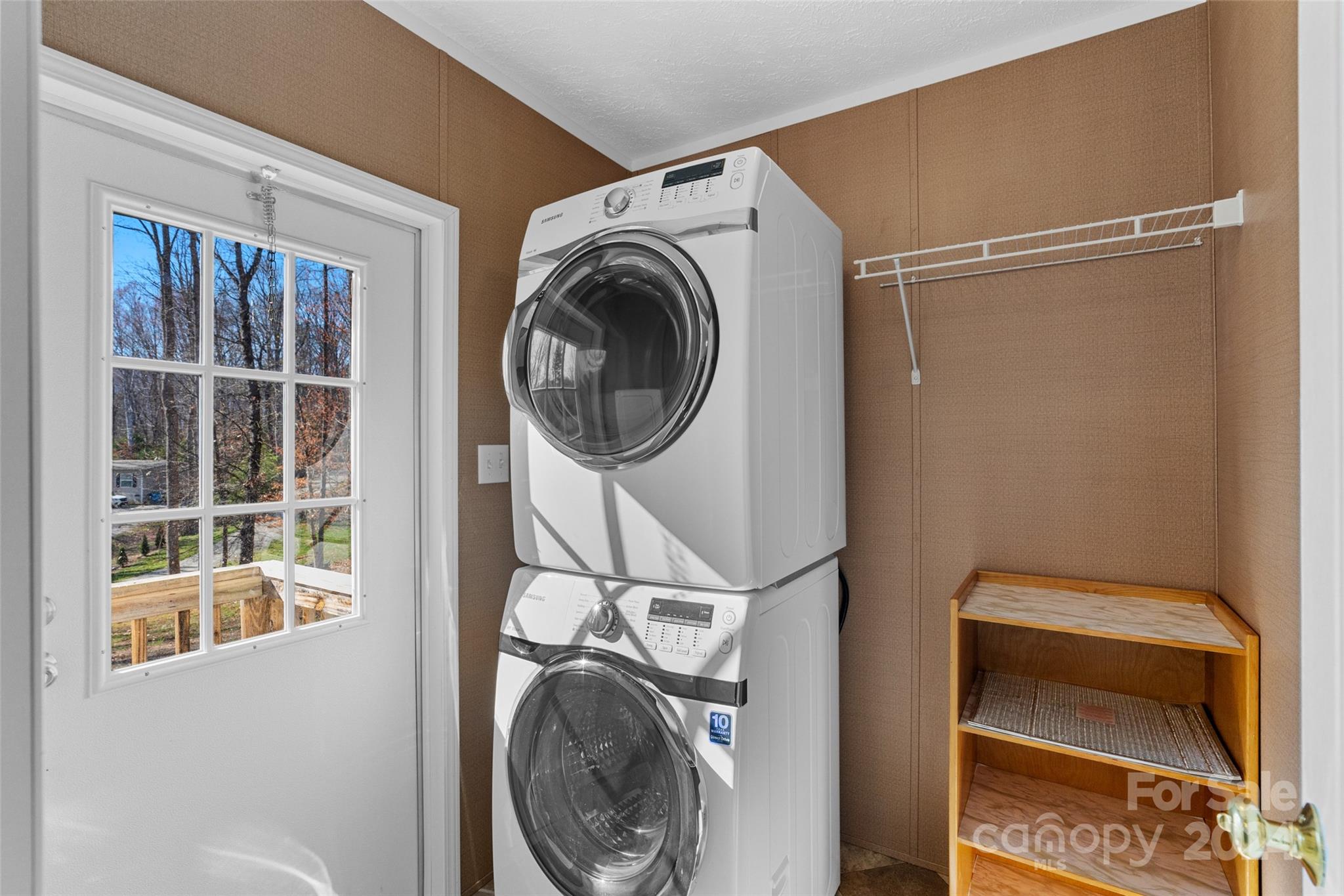 83 Indian Trail Road Candler, NC 28715 - Photo 19 of 30 Gallery Image 19