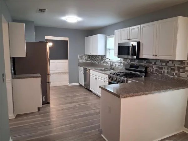 $2,700 | 122 Brenleigh Park Drive, Stockbridge, GA 30281
