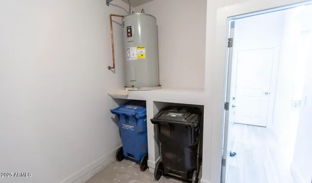 $2,395 | 1850 North 51st Street, Unit 10, Phoenix, AZ 85008