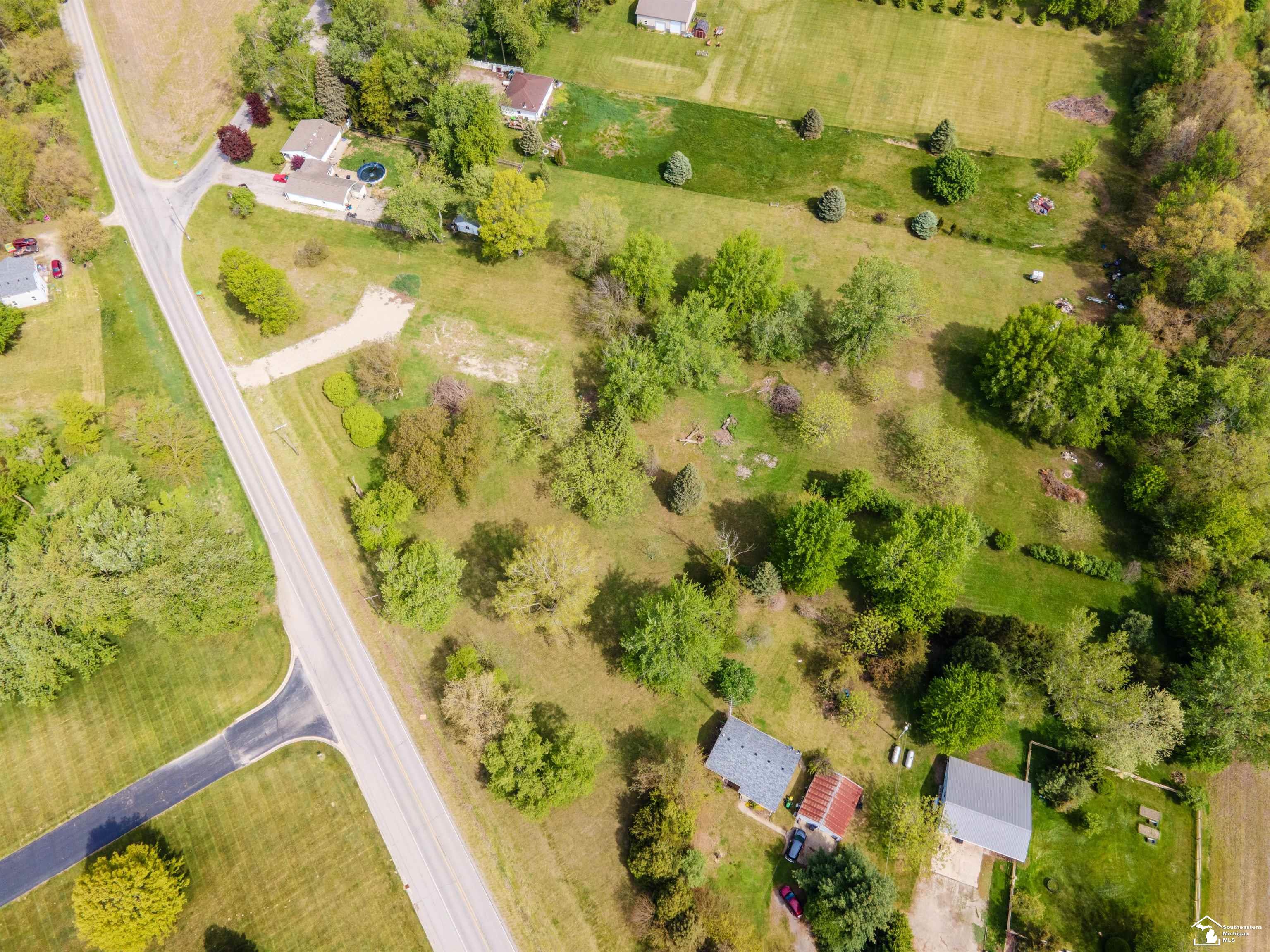 4175 Teal Road Petersburg, MI 49270 - Photo 2 of 8