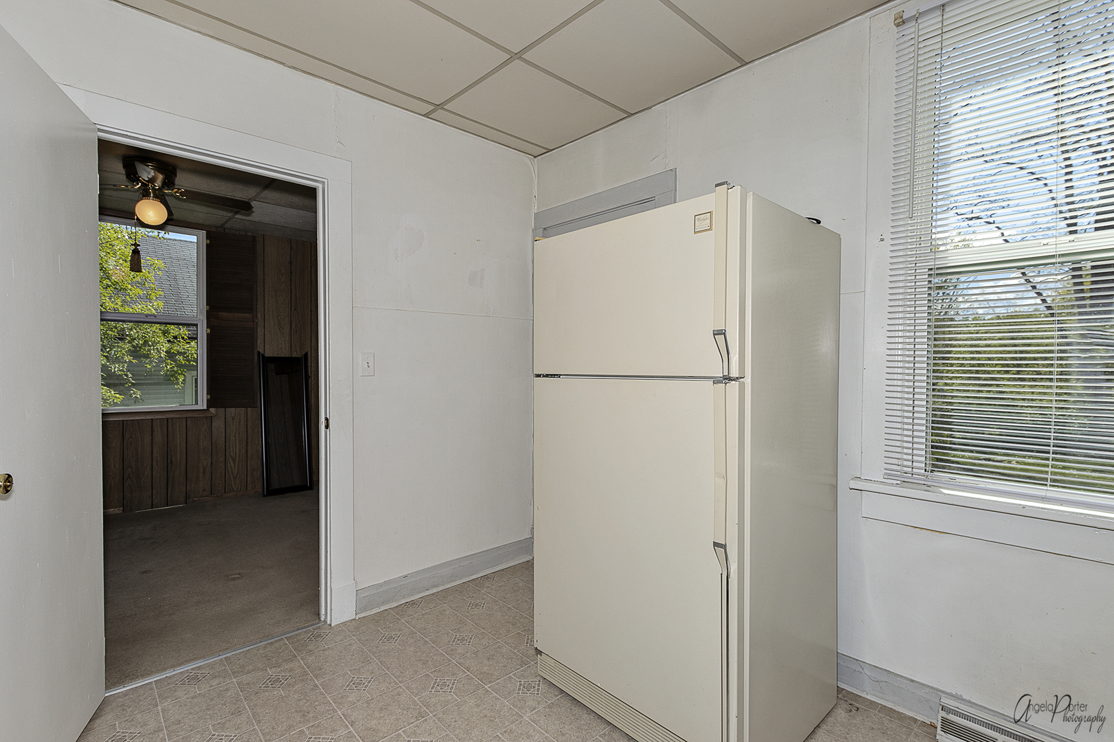 35674 North Wilson Road Ingleside, IL 60041 - Photo 12 of 18 a view of an empty room with a window