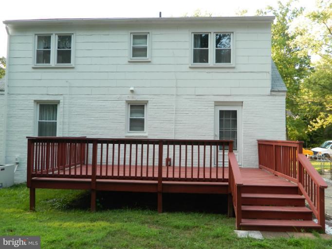 1110 Dryden Street Silver Spring, MD 20901 - Photo 12 of 23 Deck 2