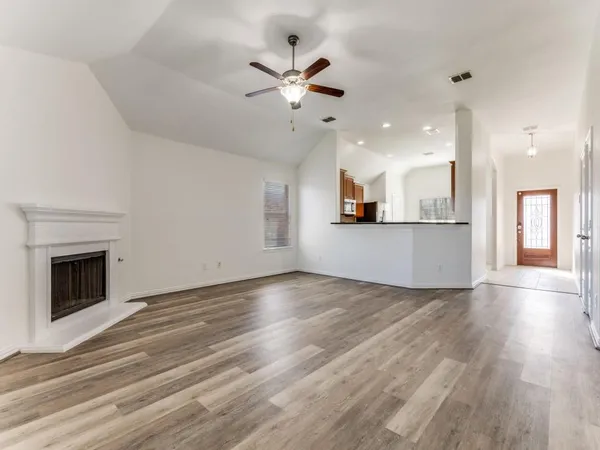 $2,200 | 3509 Durango Root Court, Fort Worth, TX 76244