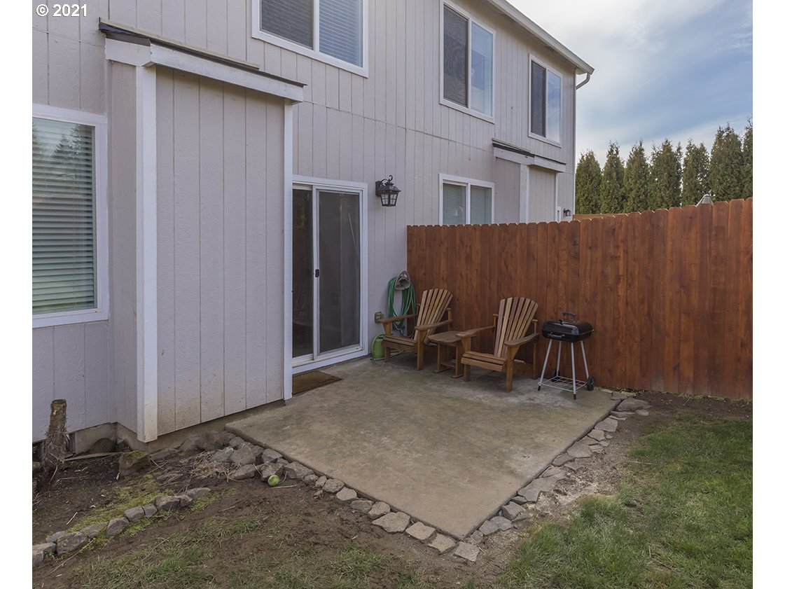 34897 Burt Road St. Helens, OR 97051 - Photo 16 of 16 Patio