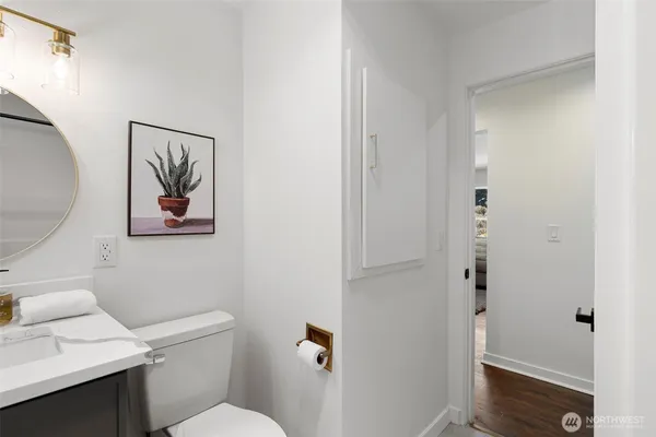 $435,000 | 3518 Petersville Road Northeast, Bremerton, WA 98310