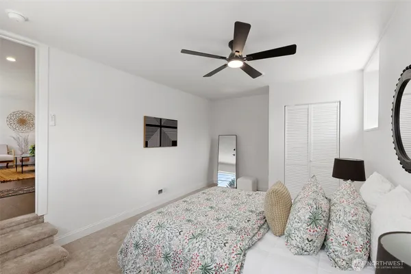 $435,000 | 3518 Petersville Road Northeast, Bremerton, WA 98310