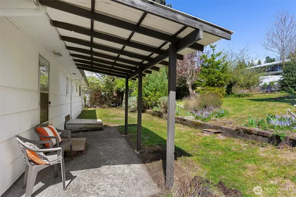 $435,000 | 3518 Petersville Road Northeast, Bremerton, WA 98310