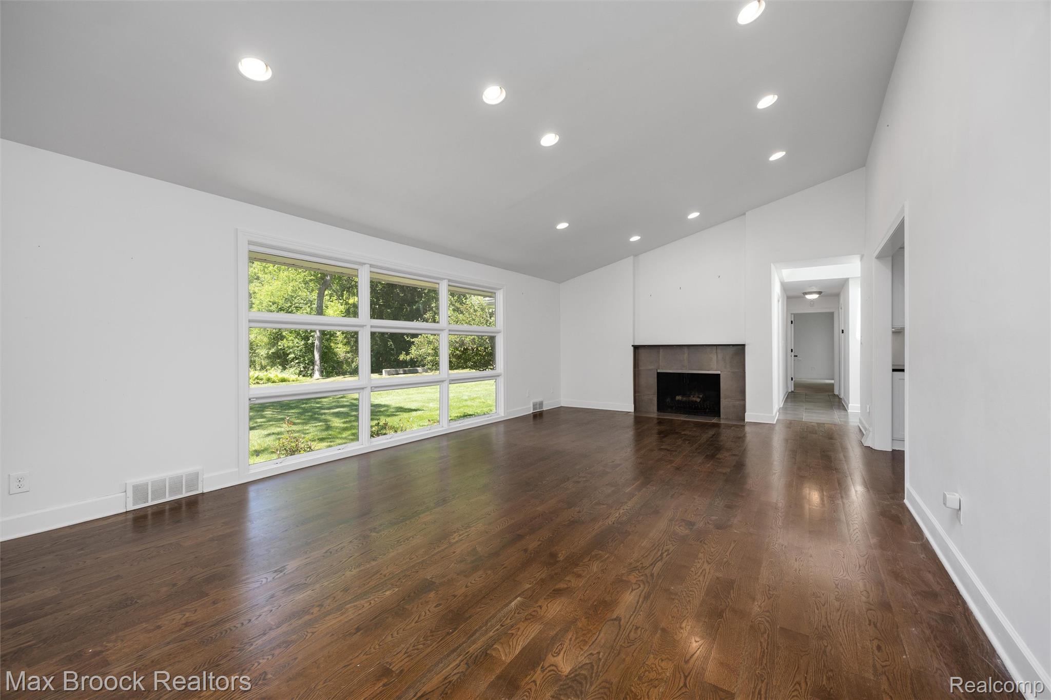 3797 South Darlington Road Bloomfield Hills, MI 48301 - Photo 20 of 63 Great room