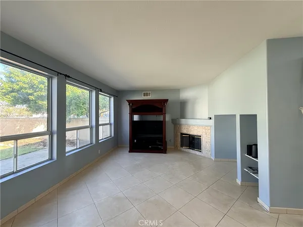 $3,900 | 768 Valdosta Circle, Corona, CA 92879