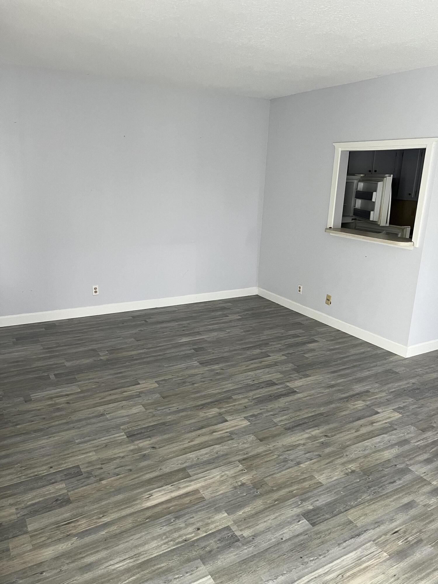 89 Easthampton D West Palm Beach, FL 33417 - Photo 11 of 15 C24EF192-E8D0-4C47-913B-AB6B0582F51F