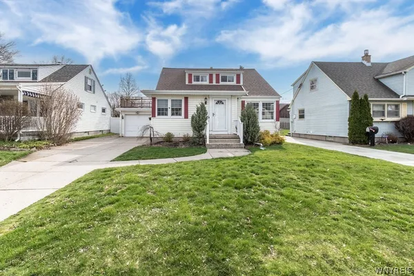 $325,000 | 36 Dexter Street, Tonawanda, NY 14150