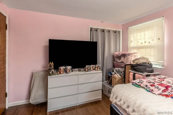 $325,000 | 36 Dexter Street, Tonawanda, NY 14150