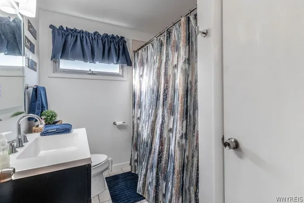 $325,000 | 36 Dexter Street, Tonawanda, NY 14150