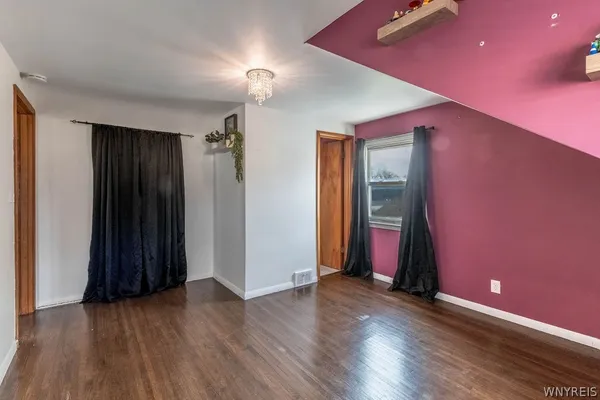 $325,000 | 36 Dexter Street, Tonawanda, NY 14150