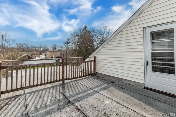 $325,000 | 36 Dexter Street, Tonawanda, NY 14150