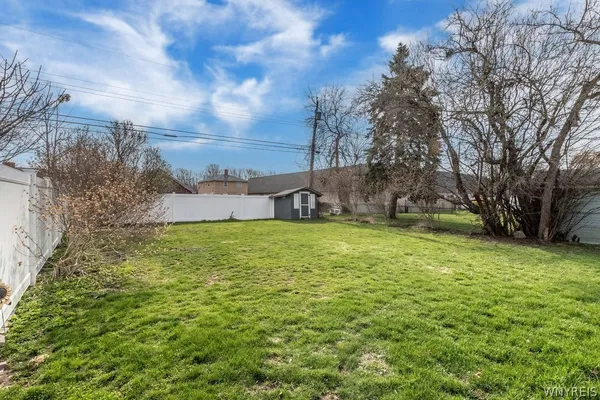 $325,000 | 36 Dexter Street, Tonawanda, NY 14150