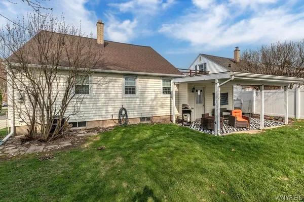 $325,000 | 36 Dexter Street, Tonawanda, NY 14150