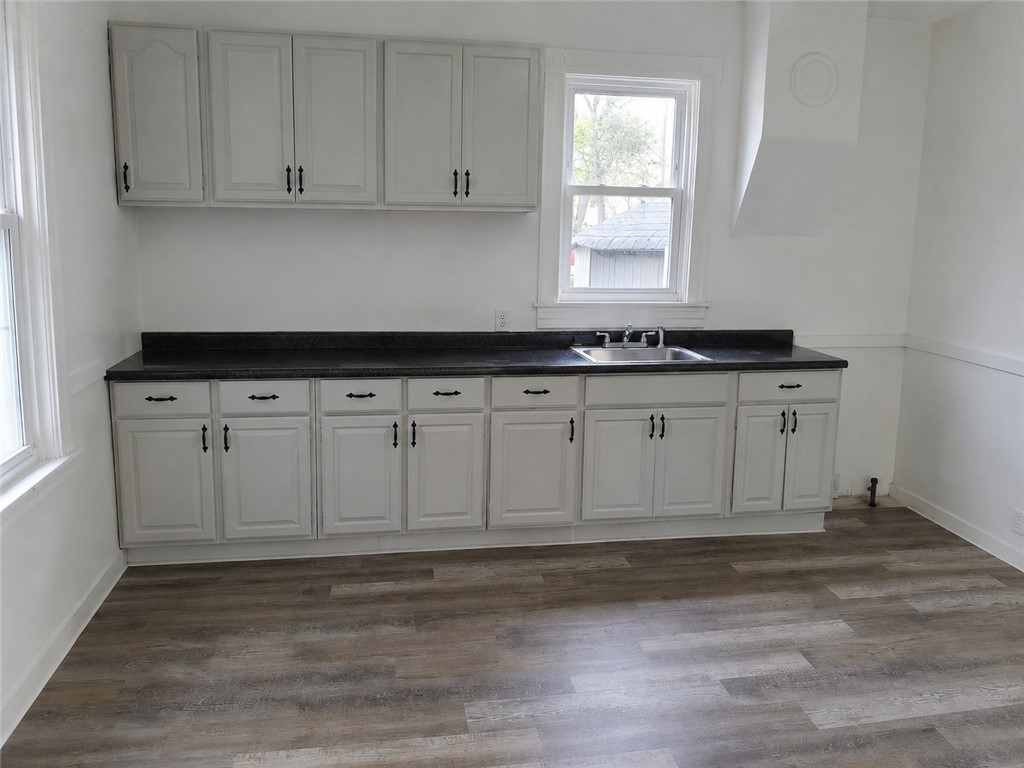 23 Wolff Street Rochester, NY 14606 - Photo 5 of 20