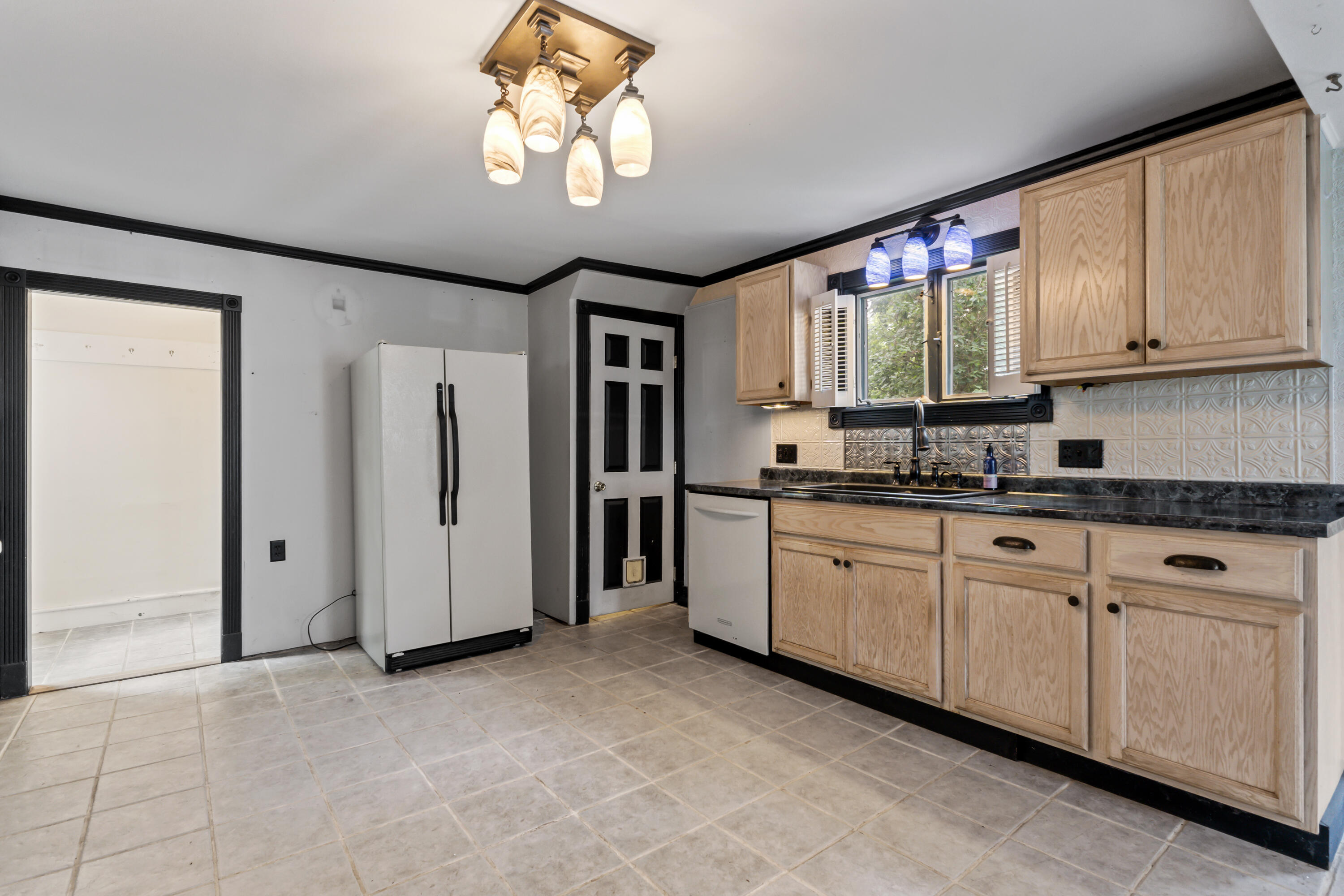 62 Warren Street Rockland, ME 04841 - Photo 38 of 68 62 Warren St_0137