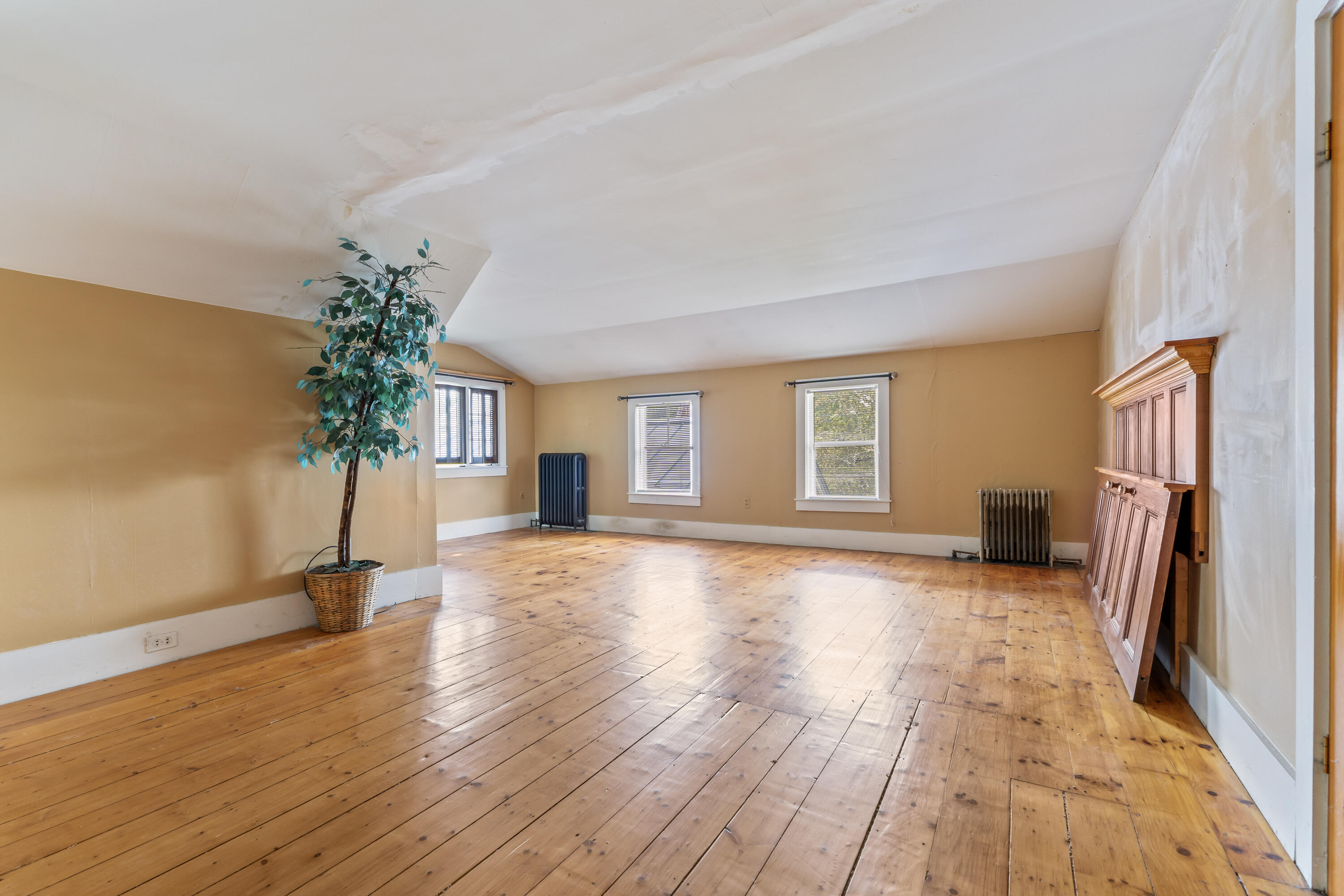 62 Warren Street Rockland, ME 04841 - Photo 46 of 70 62 Warren St_0142