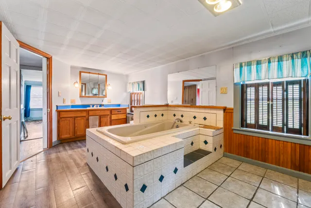 $397,500 | 62 Warren Street, Rockland, ME 04841