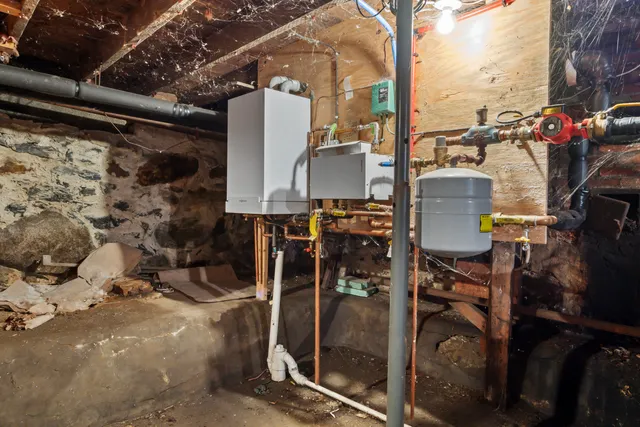 $397,500 | 62 Warren Street, Rockland, ME 04841