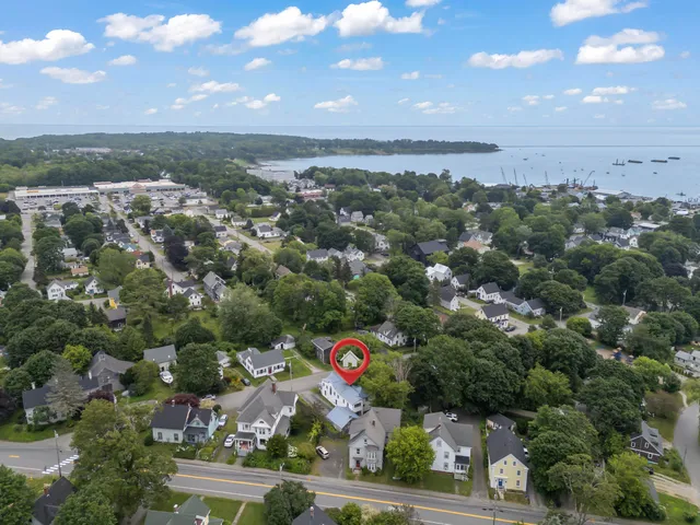 $397,500 | 62 Warren Street, Rockland, ME 04841