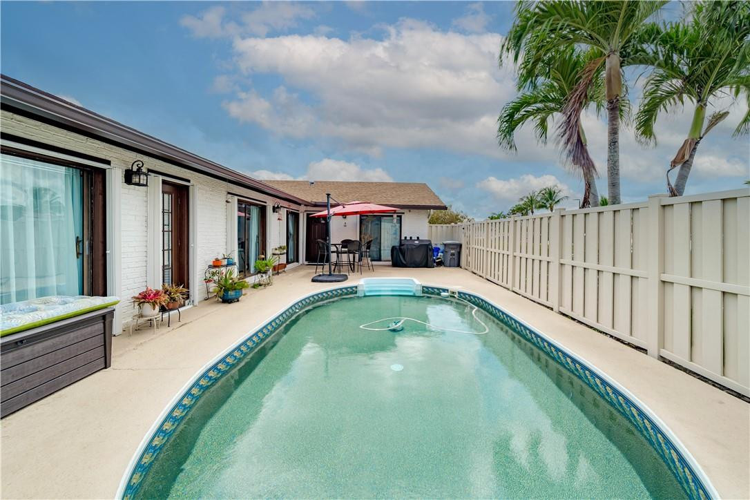 9879 Boca Gardens Trail, Unit B Boca Raton, FL 33496 - Photo 11 of 40 Photo 11