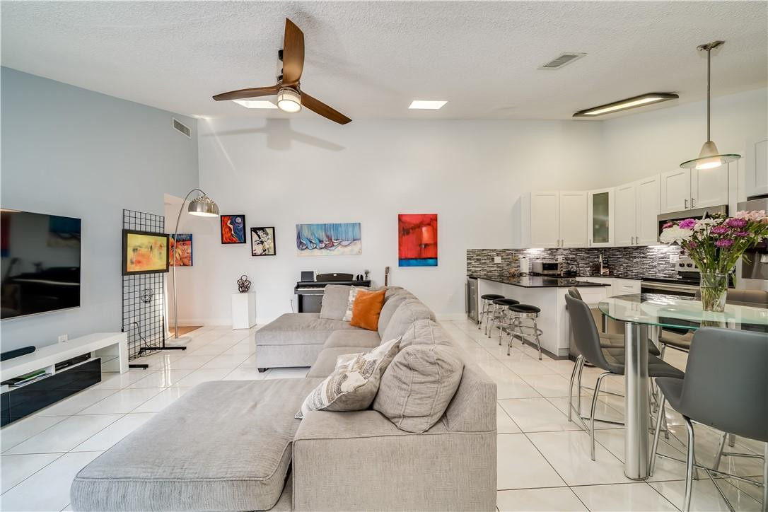 9879 Boca Gardens Trail, Unit B Boca Raton, FL 33496 - Photo 13 of 40 Photo 13