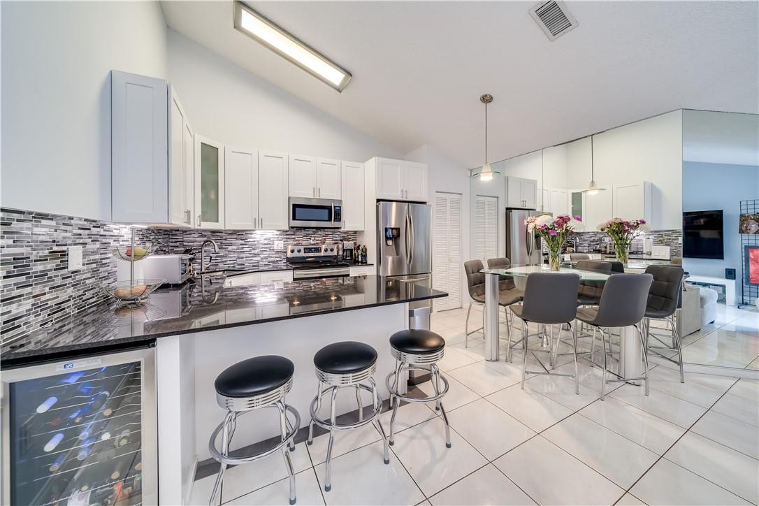 9879 Boca Gardens Trail, Unit B Boca Raton, FL 33496 - Photo 20 of 40 Photo 20