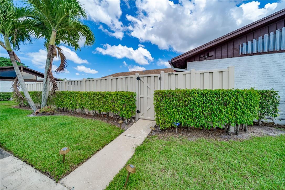 9879 Boca Gardens Trail, Unit B Boca Raton, FL 33496 - Photo 2 of 40 Photo 2