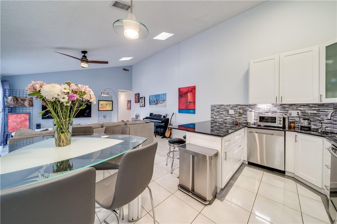 9879 Boca Gardens Trail, Unit B Boca Raton, FL 33496 - Photo 21 of 40 Photo 21