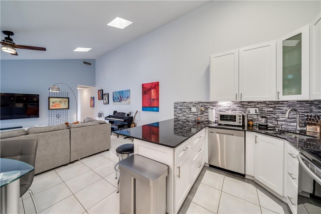 9879 Boca Gardens Trail, Unit B Boca Raton, FL 33496 - Photo 23 of 40 Photo 23